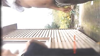 极品骚女和大屌哥驱车到户外操逼干到喷潮后颜射吃精