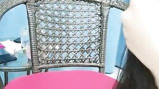 疯狂小师妹姐妹花勾搭技师激情啪啪，先舔蛋蛋后舔鸡巴让技师舔逼，各种体位轮番抽插爆草，浪荡呻吟不要错过