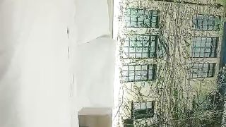 【69堂精品】21岁甜美外围女神，裸体相拥转圈圈，激情啪啪，过程中偷摘套，小姐姐气得够呛怒斥