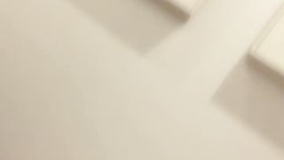 【69堂精品】02年网红萝莉被精瘦炮友骑乘抽插，