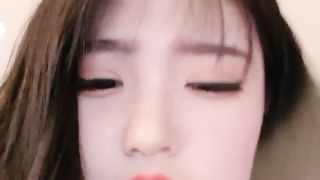 【69堂精品视频】母单花酒店诱惑白嫩大美乳侧漏无疑