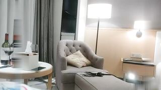 【69堂精品视频】探花郎李寻欢声音嗲嗲妹子黑丝沙发上摸逼口交