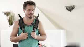 【69堂精品】继姐妹同事口交玩弄大屌上位抽插高潮