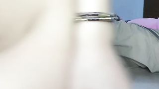 【69堂精品】美少妇第一视角特写粉穴男友手指揉穴舔阴蒂