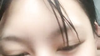 【69堂免费视频】女孩从屁股到嘴巴