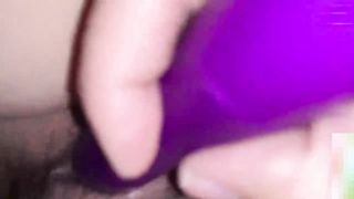 【69堂免费视频】【姐弟乱伦】中途趁妈妈给姐姐打电话时候无套内射