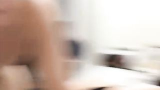 【69堂免费视频】炮友埋头舔逼，第一视角深喉，怼入肥穴一顿爆操