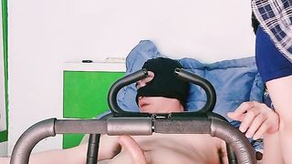 【69堂免费视频】大奶淫荡小少妇全程露脸让蒙面大哥舔着小脚抠弄骚穴，菊花都用道具抽插