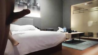 【69堂免费视频】小马寻花勾搭足浴女技师休息下第二炮，特写舔屌口交扣逼，翘起屁股后入抽插，上位骑乘大力猛操