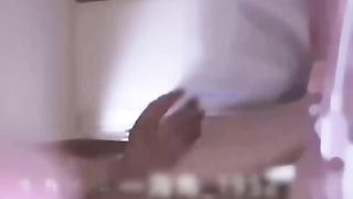 【69堂免费视频】19岁女儿和自己老爸乱伦通奸，被爸爸各种草