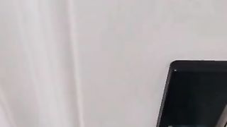 【69堂免费视频】大哥在外打工，嫂子雏菊献给了我，肛交到出血