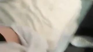 【69堂免费视频】女子失恋醉酒被闺蜜留下半醉半醒被强行爆干