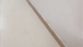 【69堂免费视频】媳妇喝醉了只能操嫂子了哈哈