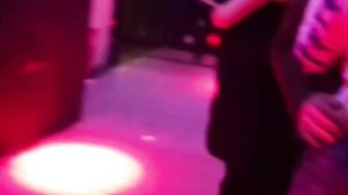 【69堂免费视频】舞厅内抠逼摸屌摩擦穿着清凉的美女好多