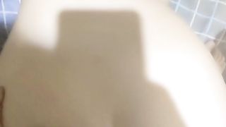 【69堂免费视频】黑色白丝袜笑起来甜美！给炮友足交主动骑乘位，深插小穴叫的大声，后入大肥臀