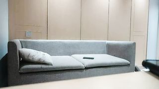 【69堂免费视频】今夜尝试挑战沙发视角2 600网约外围女神 肤白貌美 翘臀美乳 人见人爱的尤物 太挑逗