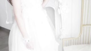 【69堂免费视频】前女友要结婚啦，穿衣婚纱吃鸡，啪啪，啊啊，爸爸不玩了，骚逼受不了，下面难受，前女友穿着婚纱来打最后一炮！