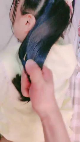 【69堂免费视频】白虎嫩穴双马尾萝莉萌妹⚡脱下小可爱内裤随意玩弄无毛小嫩穴，腰细圆润屁股翘起后入，进进出出呻吟娇喘太夹了