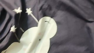 【69堂免费视频】最近约的超嫩良家妹妹，白嫩美乳嫩穴，跪着插小嘴，朋友旁边揉奶观战，骑乘爆操后入，妹妹小穴太紧了