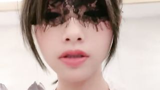 【69堂免费视频】首次下海美少女！女仆情趣装，娇小身材无毛嫩穴，酒店激情操逼，深喉大屌侧入爆插