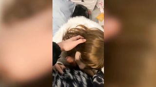 【69堂免费视频】巅峰之作！真实调教富二代小美女就是喜欢被人按着射嘴的感觉