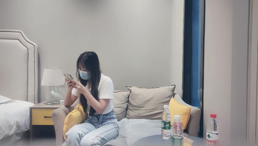 【69堂免费视频】极品外围，颜值身材完美，再攀职业生涯巅峰，劲爆必看