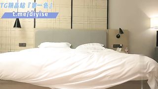 【69堂免费视频】极品颜值苗条长腿美女，舔弄上位骑乘抽插猛操呻吟