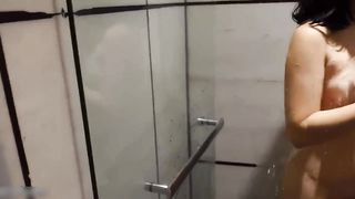 【69堂免费视频】_网约21岁大学生_口交舔弄摸逼上位骑坐自己动抽插猛操