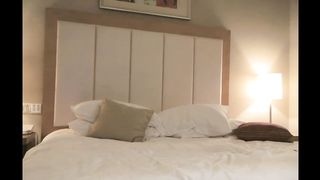 【69堂午夜视频】4500网约魔都大圈外围，极品女神罕见美乳，近景啪啪妹子被干表情尽收眼底