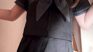 【69堂午夜视频】有一个爱穿JK的女友是什么样的体验_无时无刻都想着穿上JK