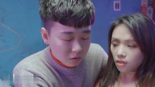 【69堂午夜视频】酒吧邂逅 借酒消愁 现场激战 无套内射