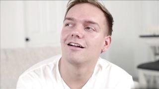 【69堂午夜视频】男友力大比拼_两个巨乳丰满嫩妹比赛谁更快被操到高潮_双双爽翻天体外射精