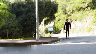 【69堂午夜视频】邀请两名男子到家中进行双插两根大鸡巴一起操骚逼装不下轮流进攻高潮连连