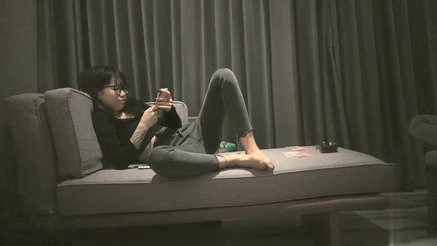 【69堂午夜视频】近距离特写口交后入抬腿侧入猛操