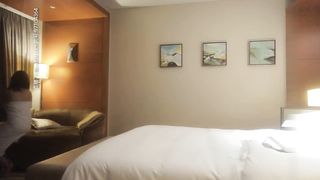 【69堂午夜视频】重金约操尤果网爆乳D奶签约艺人 连操两炮 官方认证 超清修复版