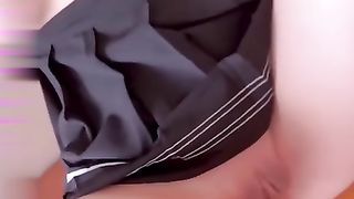 【69堂午夜视频】饥渴难耐的骚货 粉穴被干的淫水四溢