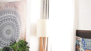 【69堂午夜视频】為了家庭老師的可憐 獎勵舌吻跟中出2