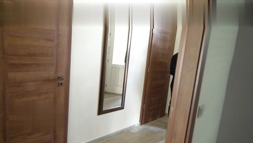 【69堂午夜视频】在合租房三人组中操你偷偷放荡的室友为了不影响别人只好偷偷的操逼