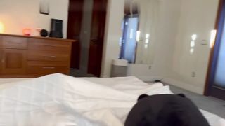 【69堂午夜视频】帮姐姐试验一下她男朋友硕大鸡巴的实力势要坐到大鸡巴射精