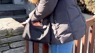 【69堂午夜视频】牛仔裤骚逼的大屁股让我爆操一顿后瘫软在骚逼最深处内射