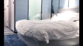 【69堂午夜视频】约操高颜值外围小姐姐，猛男暴击从沙发战斗到穿上