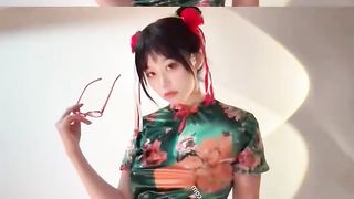 【69堂午夜视频】推特_yum_707玉米_VIP专享_新年特辑+寄明月裸舞_劲爆自慰口交_服装和身材超顶_网友求瓜