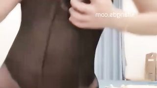 【69堂午夜视频】黑料吃瓜-想吃色情这碗饭不露不浪怎么办抖音巨乳翘臀网红王小姐露逼特写