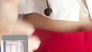 【69堂午夜视频】黑料吃瓜-桃子双视角直播送福利明面上给跟粉丝玩互动而下面的则是金主大哥的看逼视角