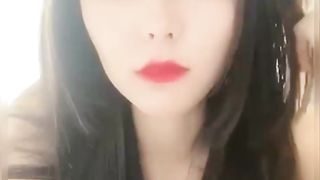 【69堂午夜视频】黑料吃瓜-与夜场小姐一晚上的真爱网友曝光酒吧刚认识的红裙小姐姐酒吧嗨完回家对着网友发骚视频一顿自慰