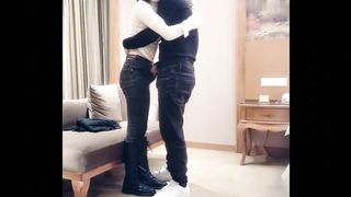 【69堂午夜视频】大三艺术学院女神 清纯乖巧 美乳翘臀 呻吟享受被插的感觉