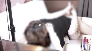 【69堂午夜视频】自慰炮机被主人调教 渔网袜