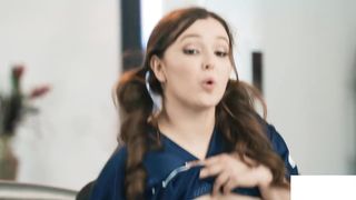 【69堂午夜视频】戴上眼镜才看清原来是继子在操我