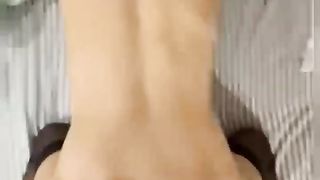 【69堂午夜视频】相爱时激情缠绵不爱时无情曝光_河北农业大学微胖反差大三学姐_赵宸睿_遭男友背刺_男友将性爱私拍分享并曝光