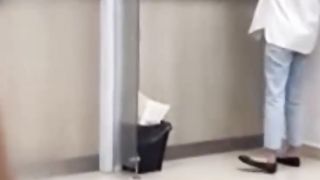 【69堂午夜视频】黑料吃瓜-亚洲绿帽小伙_分享金发淫妻索菲亚_塞无线跳蛋和肛塞_外出逛街遥控玩弄女友_竟被玩高潮了